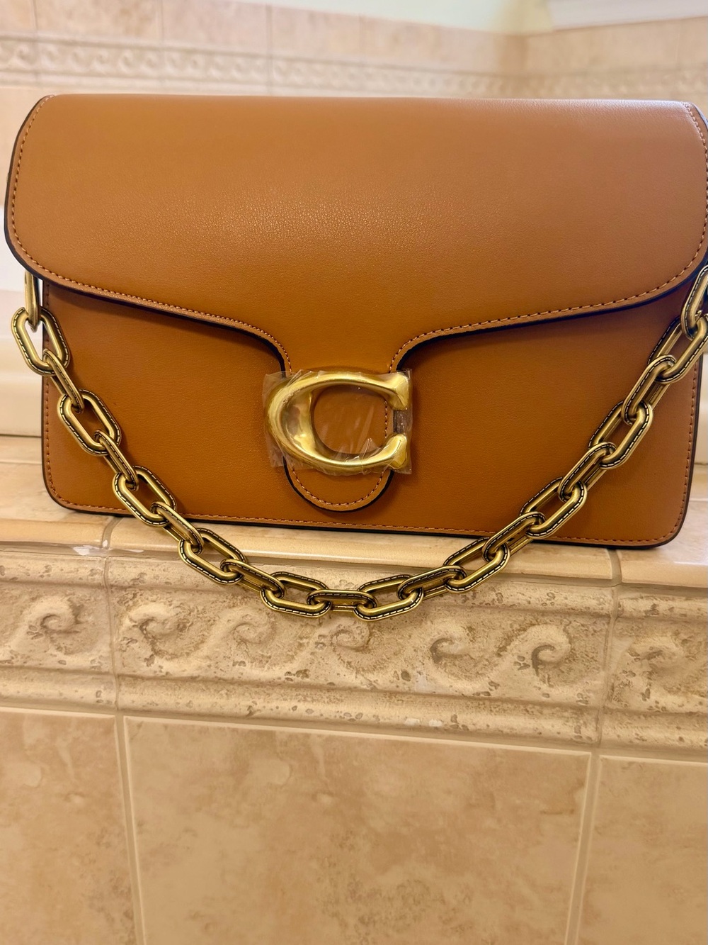 Coach Soft Tabby 26cm